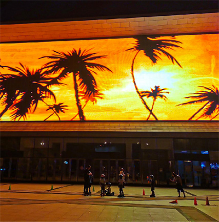 青岛城阳体育馆LED格栅屏项目 